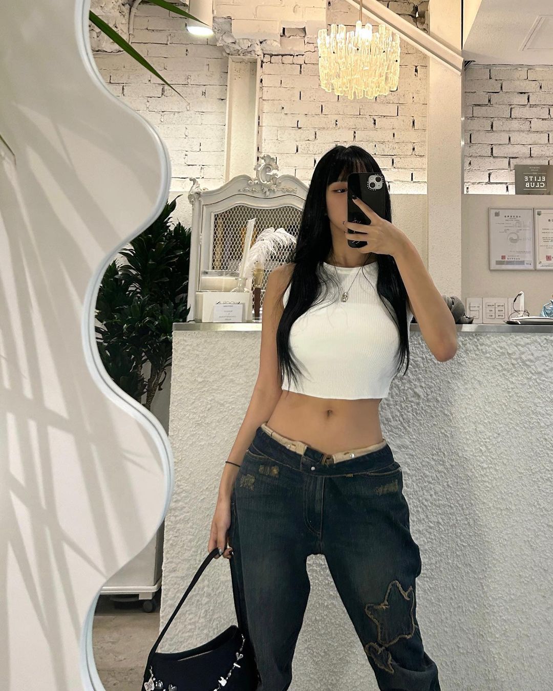 不是 Karina 也不是張員瑛！韓網公認「身材最好的四代女偶像」是她！連工作人員也大讚！