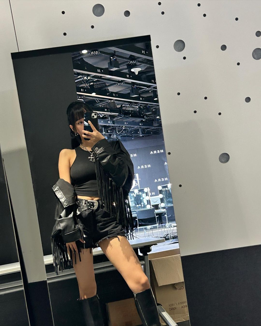 不是 Karina 也不是張員瑛！韓網公認「身材最好的四代女偶像」是她！連工作人員也大讚！