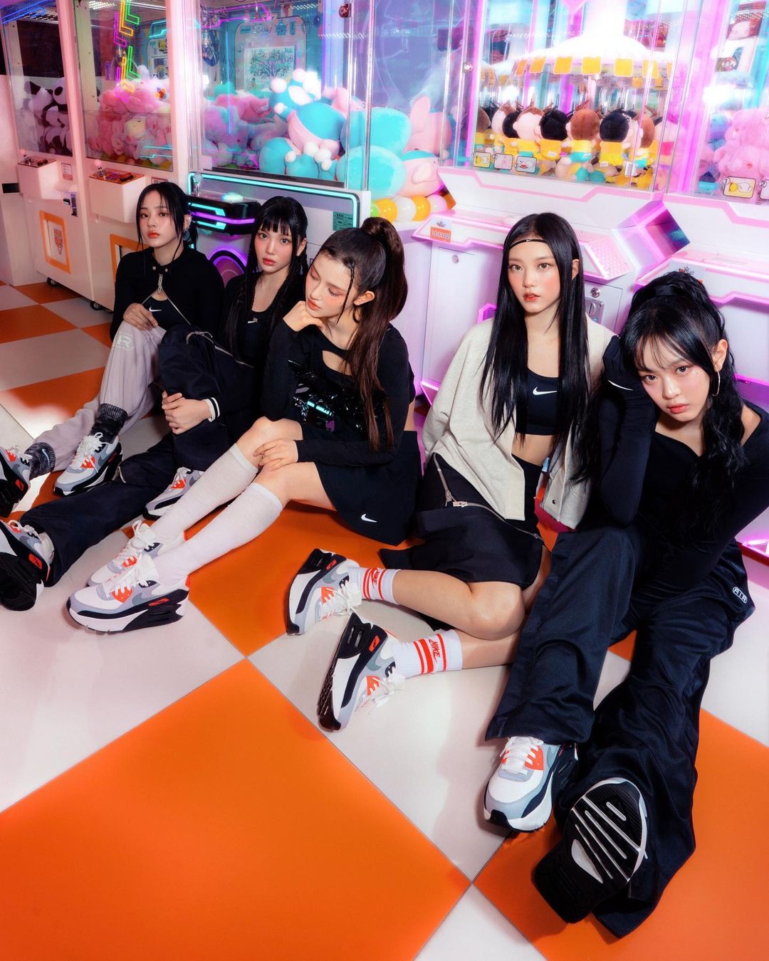 NewJeans 大幅超車 BLACKPINK ！南韓蓋洛普 2024「最受歡迎歌手」排行榜 Top10，冠軍令人跌破眼鏡！