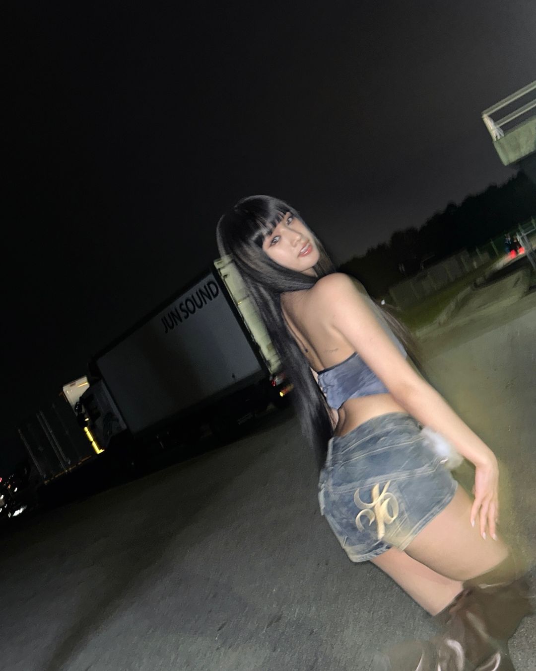 不是 Karina 也不是張員瑛！韓網公認「身材最好的四代女偶像」是她！連工作人員也大讚！