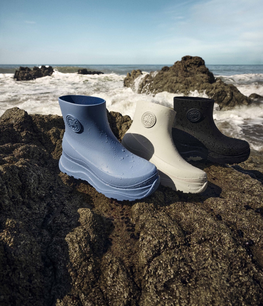 潮流穿搭與機能兼具！ CANADA GOOSE 推出首款 Vancouver 短筒雨靴，絕對雨季超必備！