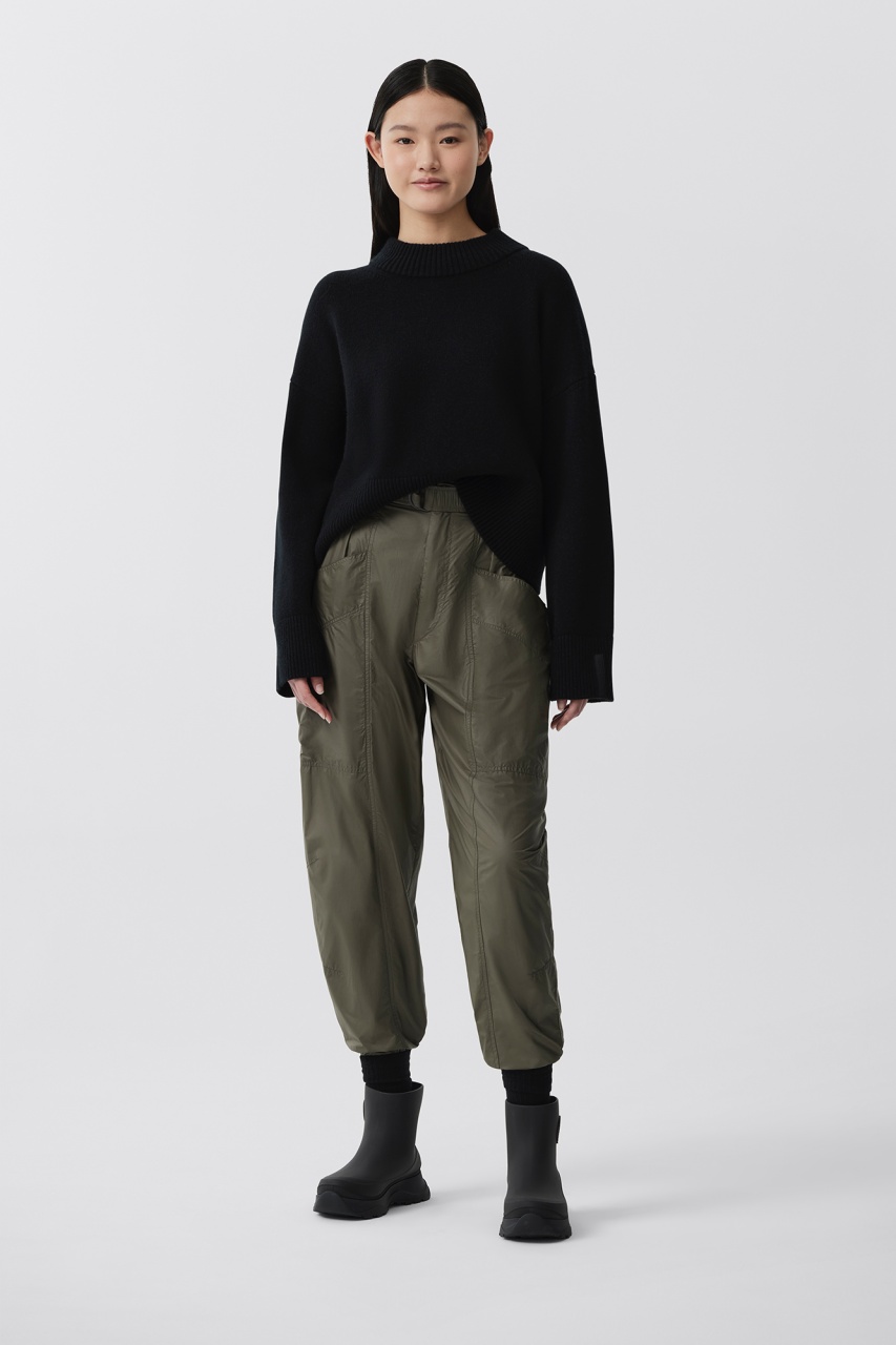 潮流穿搭與機能兼具！ CANADA GOOSE 推出首款 Vancouver 短筒雨靴，絕對雨季超必備！