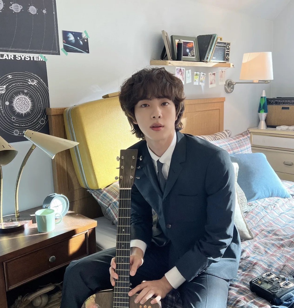 防彈少年團 Jin 擁抱會遭粉絲強吻！影片流出網怒了：有夠可怕