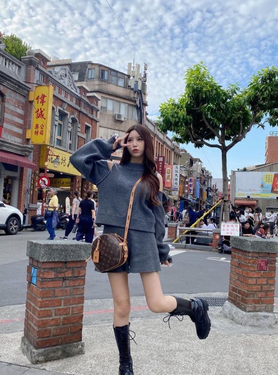 人氣女優「有禮貌婚禮穿搭」獲好評！網讚：滿分的賓客