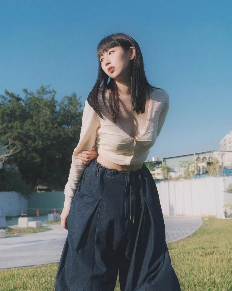 百萬 YouTube 頻道《窮奢極欲》爆糾紛！正妹主持人控「影片全遭下架」前東家出聲回應了