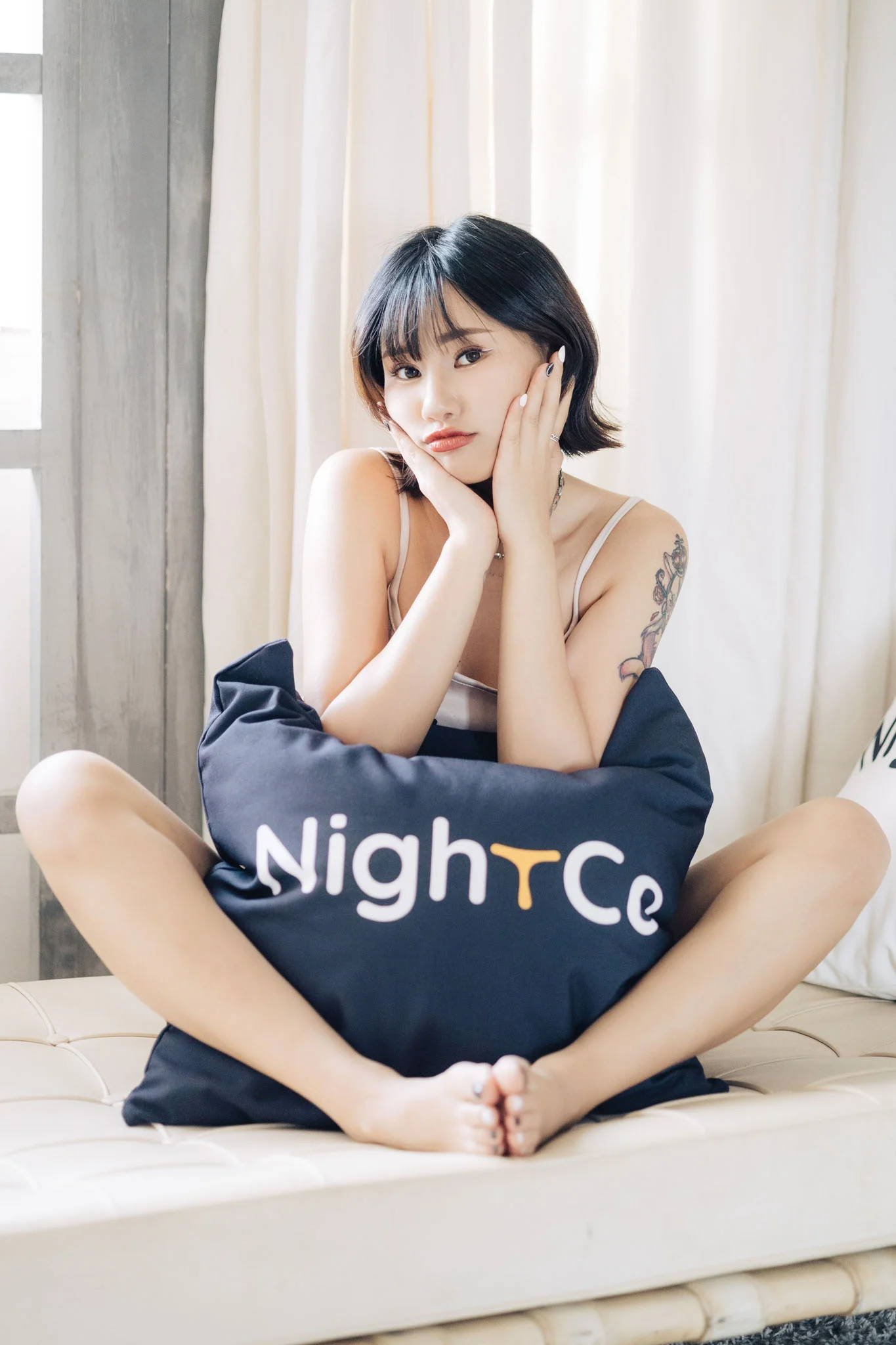看影片兼交友！短影音交友平台 NightCo 上線，「台灣深田詠美」愛妃教母自曝：兩任是粉絲變男友！