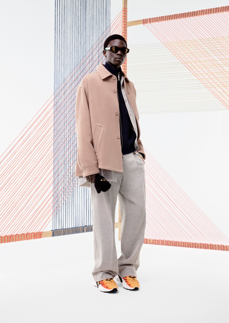 不僅是 F1 冠軍！「最會穿的車手」Lewis Hamilton 成為 Dior 男裝品牌大使，還將推出合作系列！