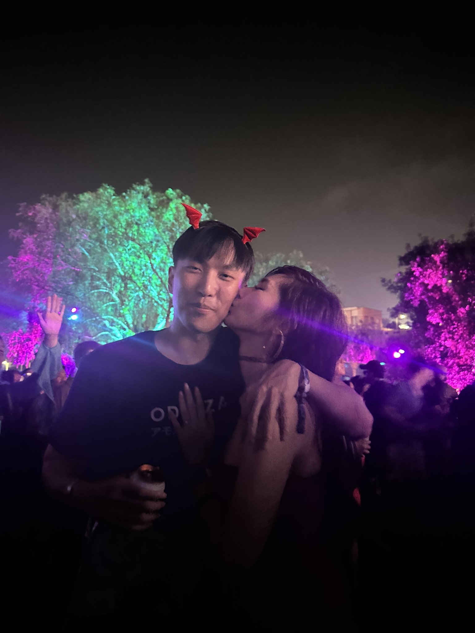 電競佐助是你？火辣女友穿戰袍發出邀請卻遭《英雄聯盟》北美大師兄無情拒絕！