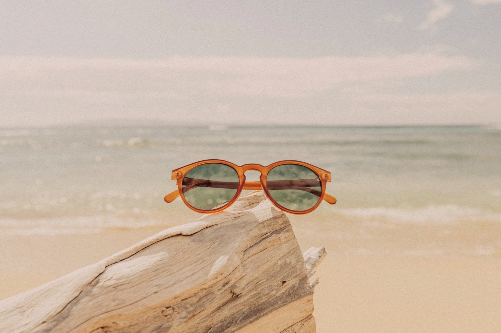 高貴不貴，夏日必備！加州人氣墨鏡品牌 SUNSKI 正式登陸台灣，造型護眼一次搞定！