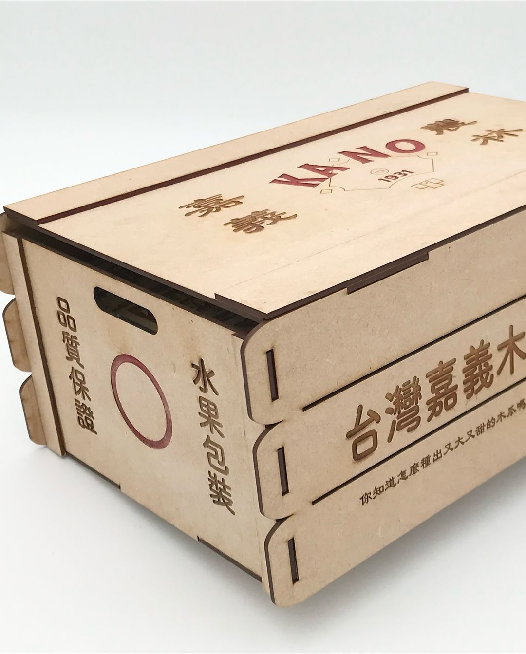 巴黎奧運｜手縫擊劍服 sacai 超級帥！「台灣擊劍王子」陳弈通竟是改鞋高手？多雙改製神鞋都親自打造！