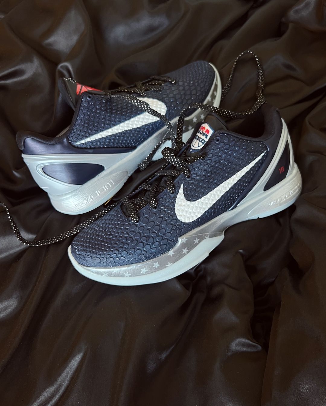 紀念老大 08 年奪金歷程！國外客製師打造 Nike Kobe 6 Protro「北京奧運」，滿滿細節帥度爆表！