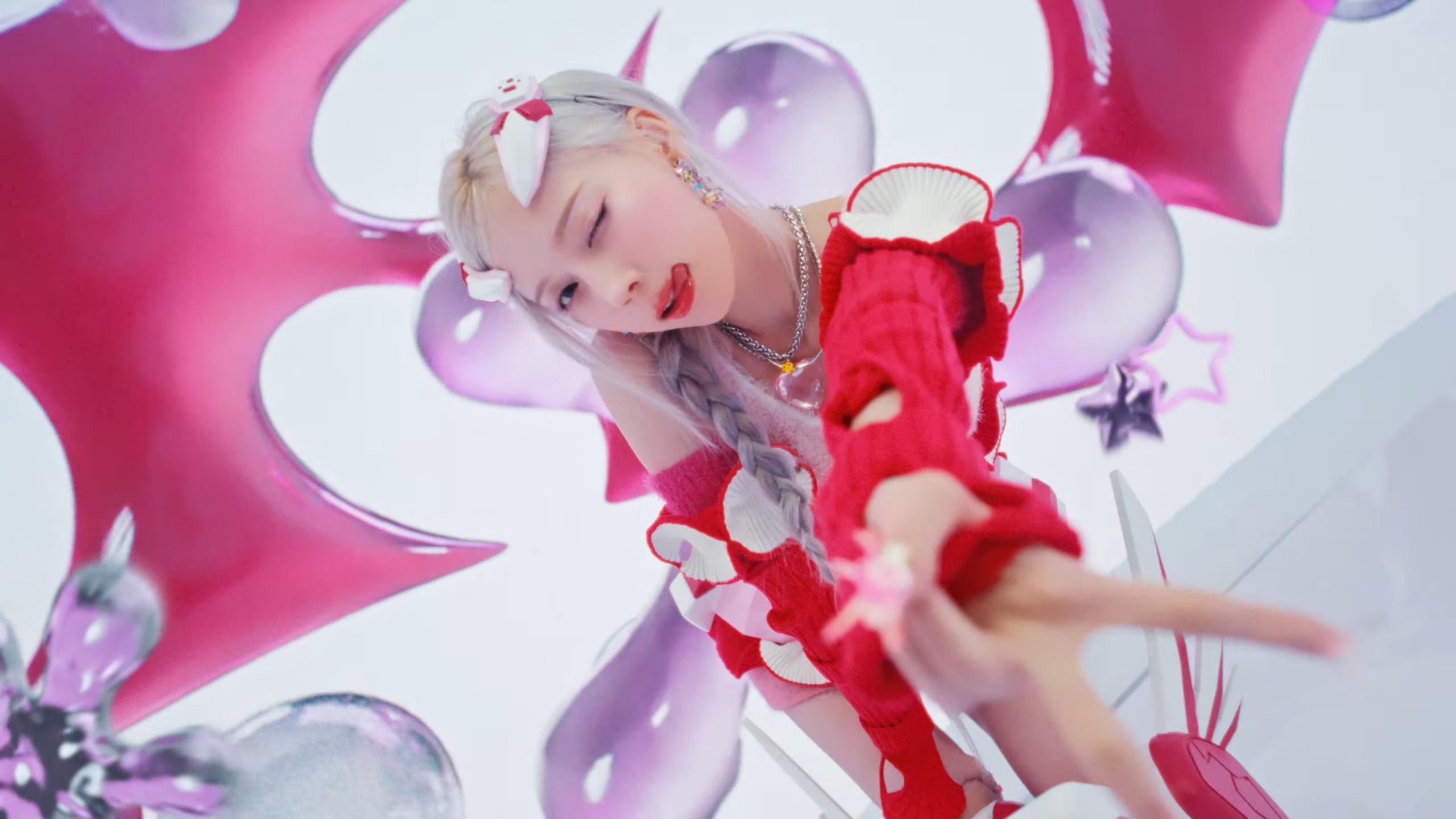 aespa 日本出道曲 MV〈Hot Mess〉登場！滿滿日系元素讓人目不轉睛！