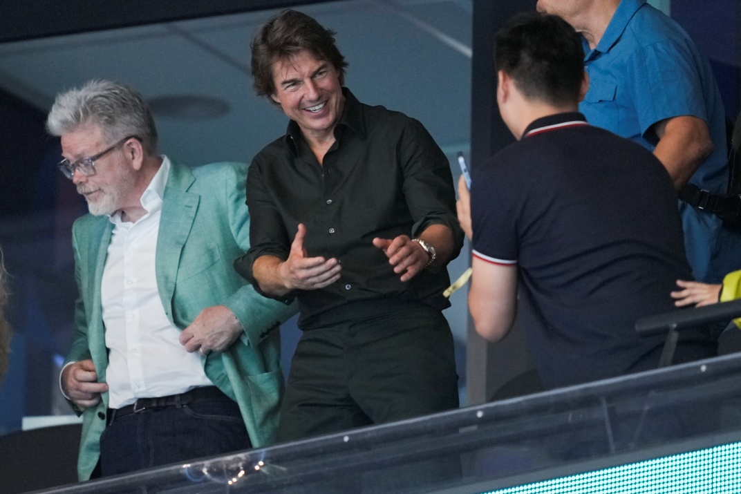 巴黎奧運｜62 歲阿湯哥將在奧運閉幕式上演「史詩級特技」將旗幟傳遞給洛杉磯！