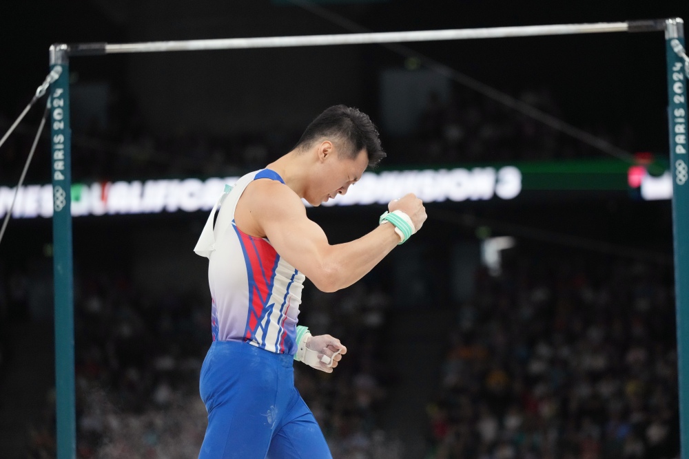 巴黎奧運｜克服阿基里斯腱傷勢太勵志！「亞洲貓王」唐嘉鴻驚險拿下體操單槓銅牌
