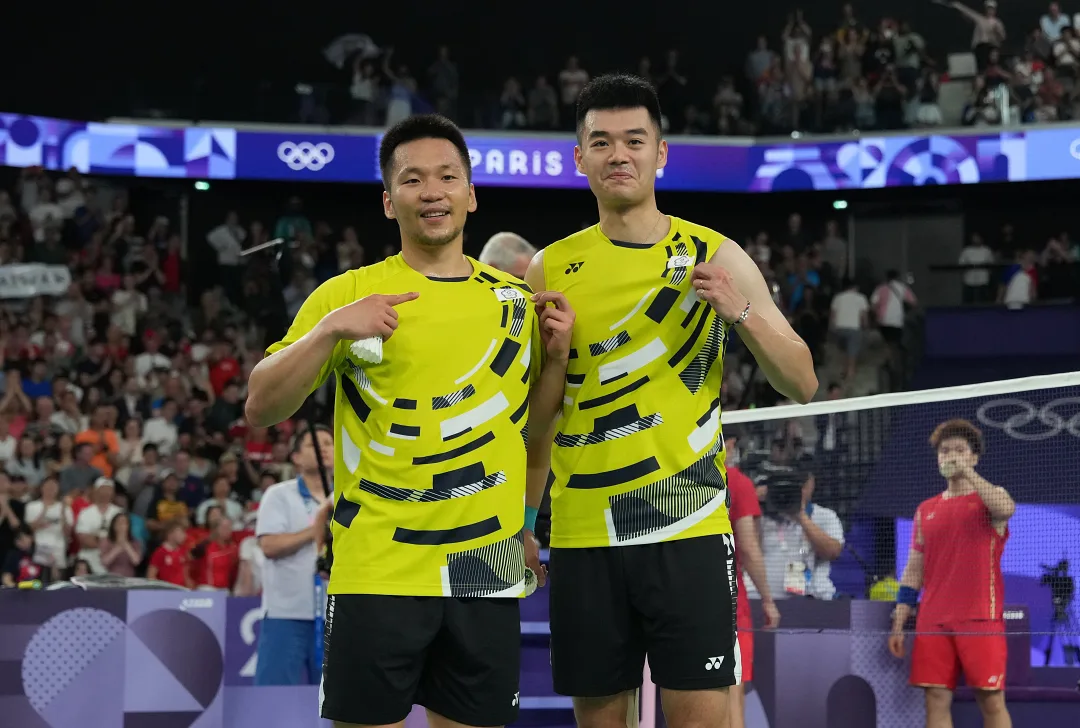 李洋生日快樂！王齊麟「大寶貝來祝福嘍！」上萬網友笑讚：好閃！