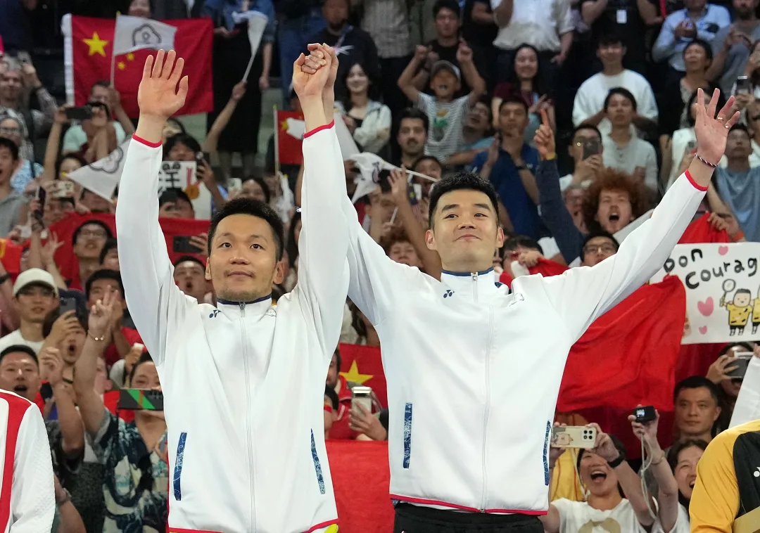 李洋生日快樂！王齊麟「大寶貝來祝福嘍！」上萬網友笑讚：好閃！