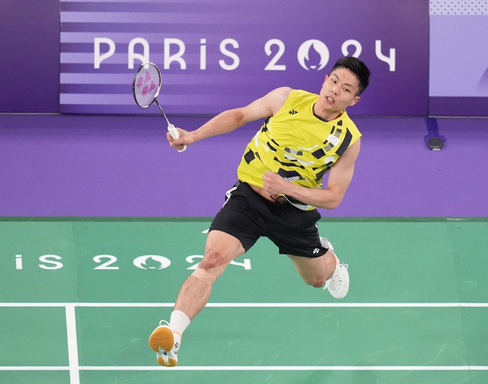 巴黎奧運｜個人失誤太多！周天成不敵22歲印度好手，止步羽球男單八強！