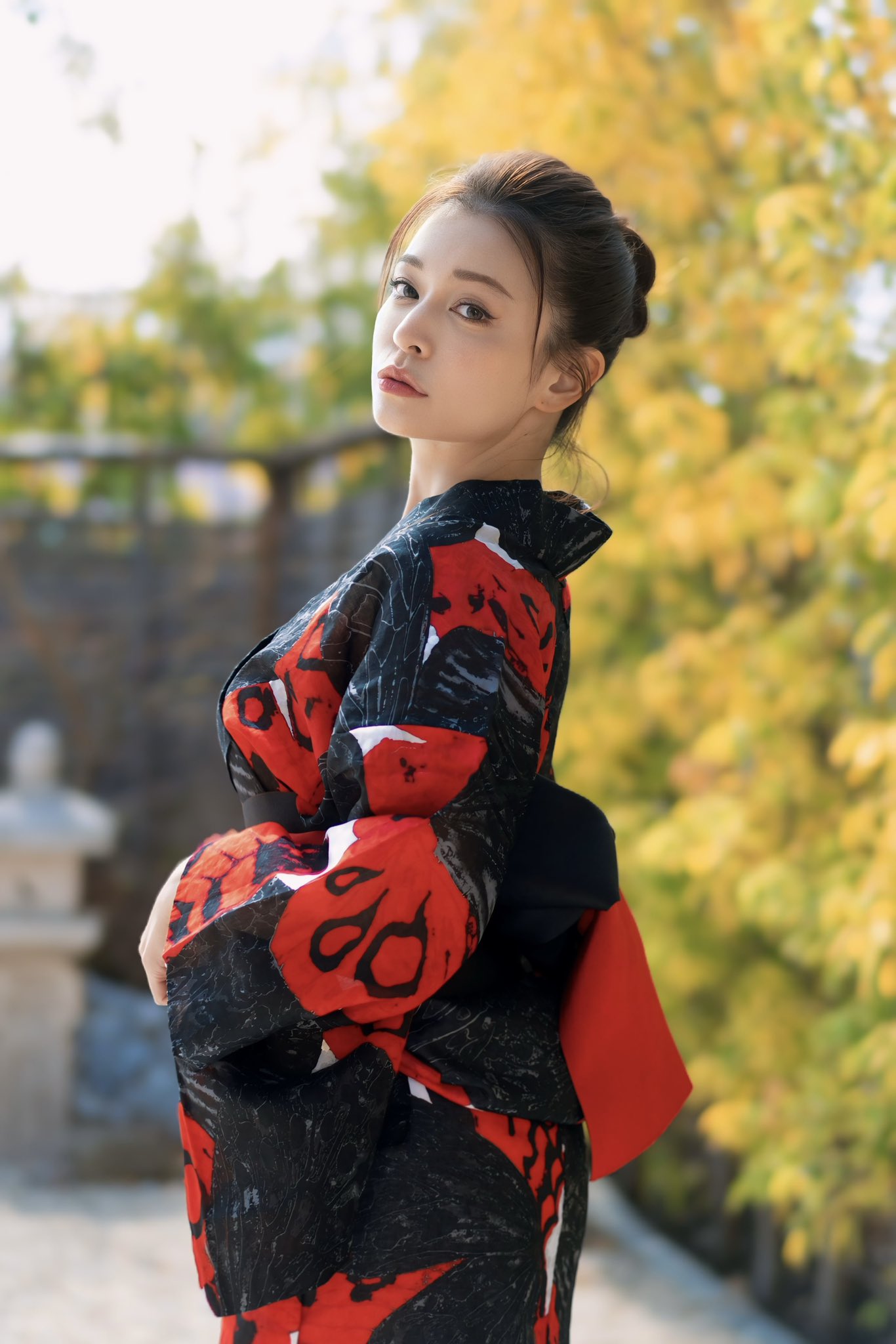 搭公車遇見 橘瑪麗 是什麼感覺？人氣女優「橘瑪麗」來台旅遊大展語言天賦，令粉絲驚呼：好想巧遇