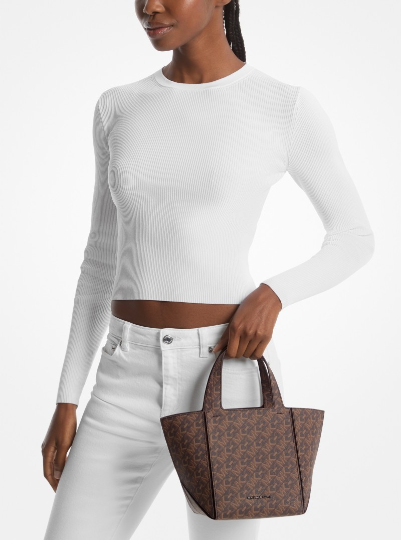不是你以為的 MK！Michael Kors 2024 全新秋冬系列登場！邵雨薇、婁峻碩重新詮釋「Jet Set」精神！
