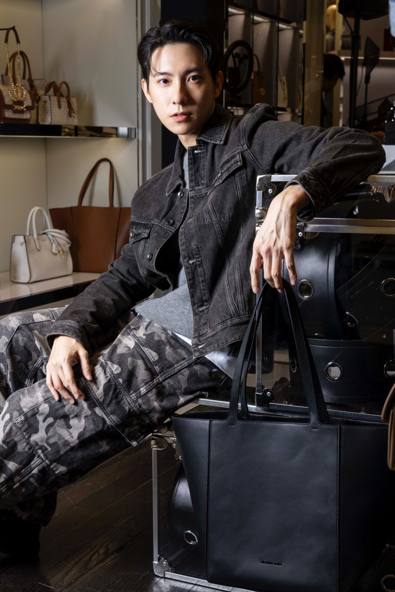 不是你以為的 MK！Michael Kors 2024 全新秋冬系列登場！邵雨薇、婁峻碩重新詮釋「Jet Set」精神！