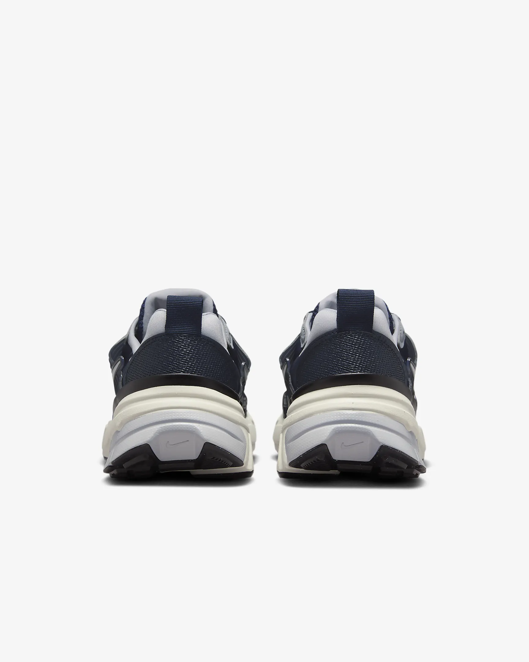 名人穿啥｜讓世界看見台灣的霹靂舞！孫振勇闖奧運殿堂穿哪雙鞋？上腳 Nike 平價復古神鞋寫歷史！