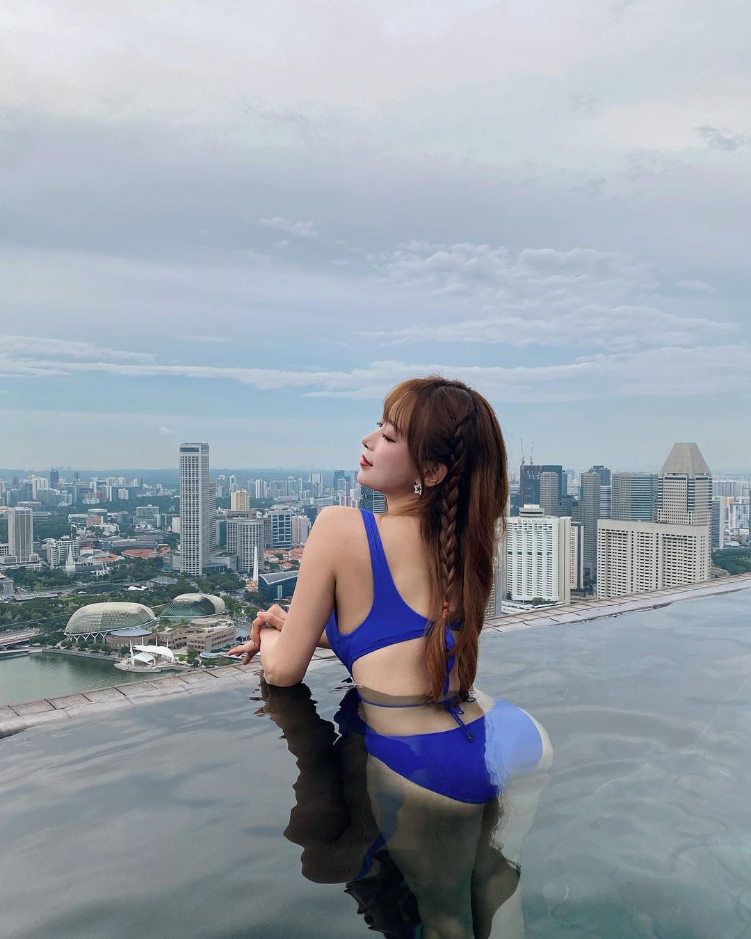 不輸李珠珢！起亞虎啦啦隊隊長「金韓拿」S 曲線辣翻，美艷迷人超級香！