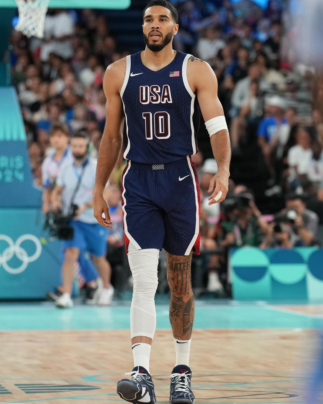 籃框加蓋！Jayson Tatum 上海參加 Jordan Brand 活動，與球迷單挑連放三槍！