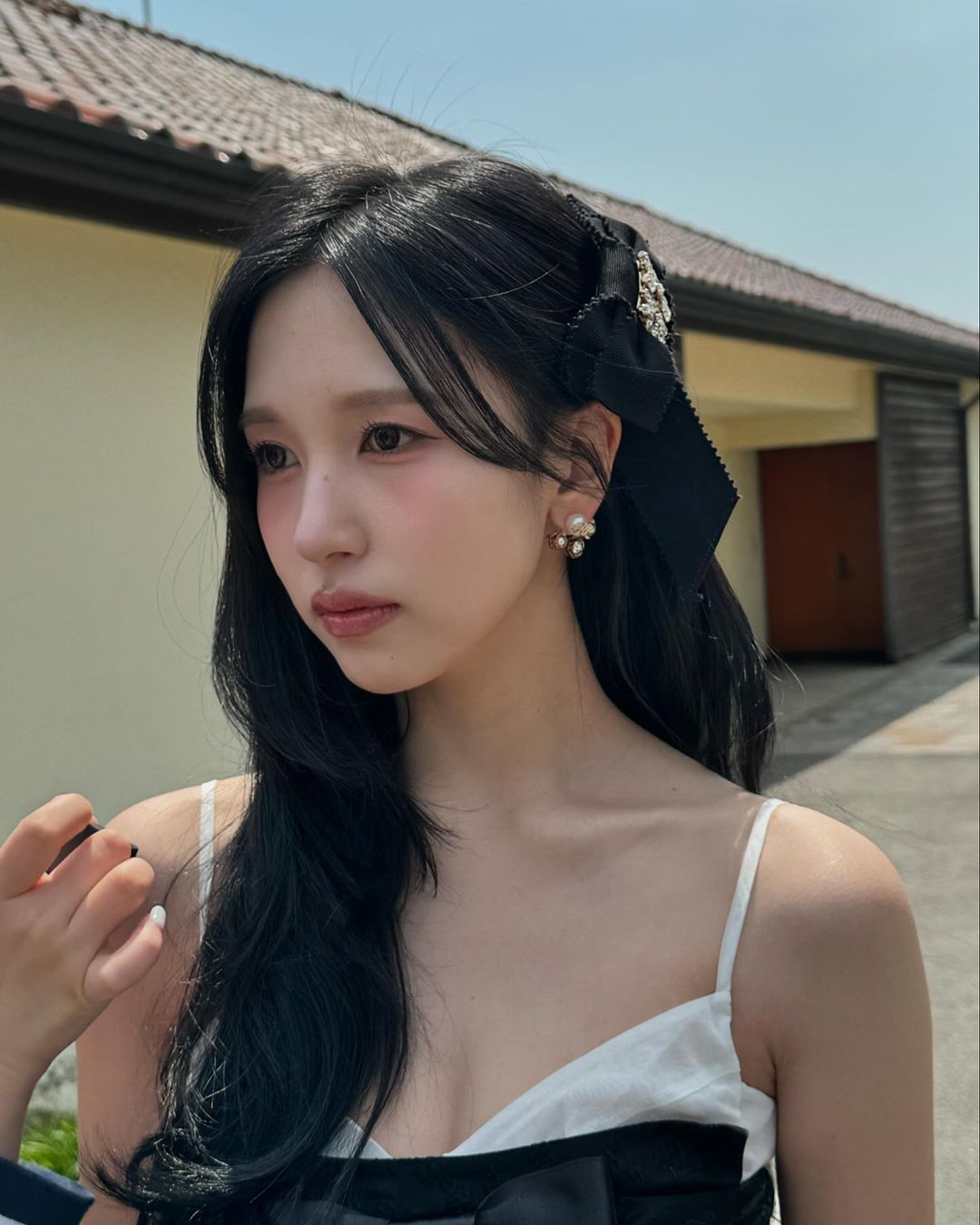 絕美形象照曝光！TWICE Mina 成為 BOUCHERON 寶詩龍品牌大使！