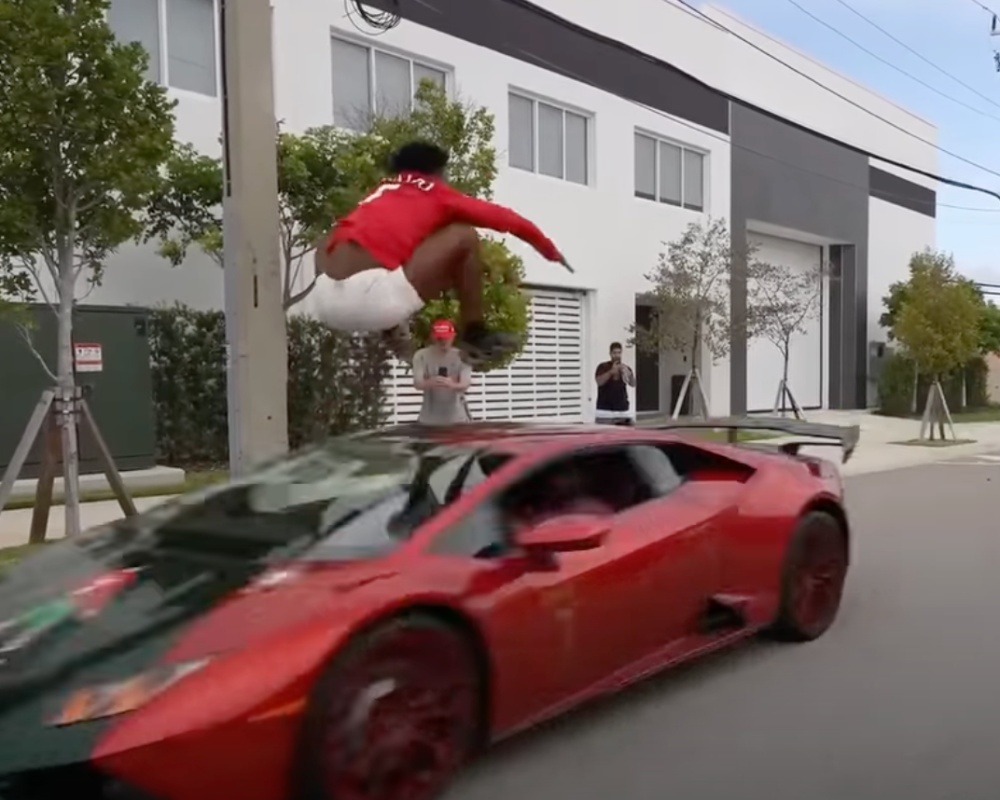 影 /  打臉說造假的酸民！「甲亢哥」iShowSpeed 直播挑戰連續跳過兩輛超跑成功    網：可以參加奧運了...