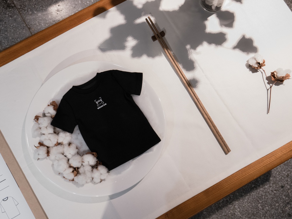 用虱目魚做的面料！WEAVISM 織本主義推出《Son Of A Beach 你這隻海洋養的》系列，快閃店同步開催！