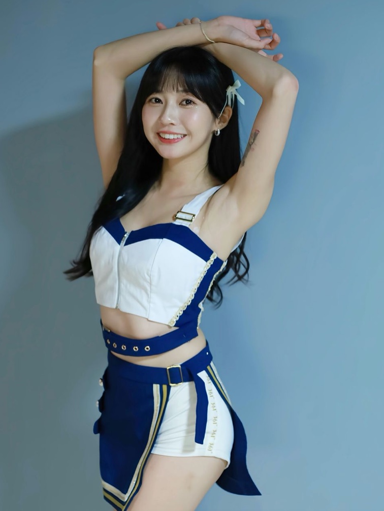 到底該羨慕誰？短今與慈妹「最萌身高差照」超羞姿勢釣出本尊狂喊：太柔軟惹！