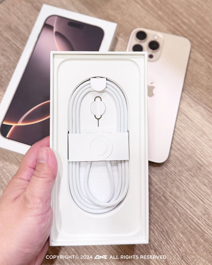3C潮好玩｜iPhone 16 Pro Max 實機第一手速開箱！6 大亮點搶先近賞「沙漠鈦金屬」新色很有質感耶！