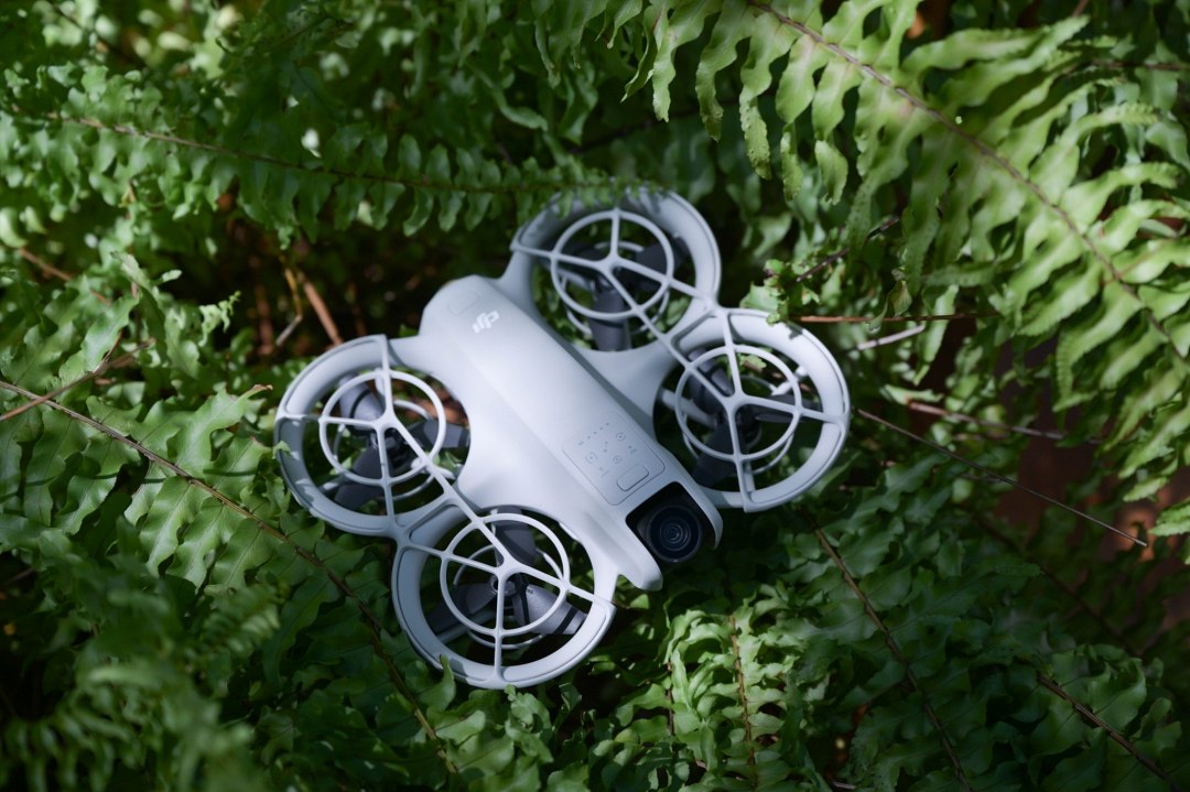 DJI Neo