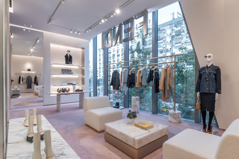 RAIN 來了！FENDI 台北 Diamond Towers 專門店正式開幕！還推出全台唯一限量新品！