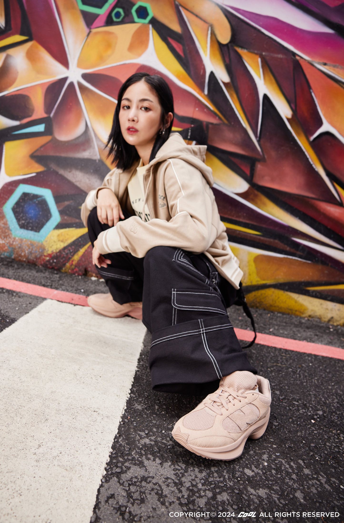 NB 1906 潮流形象店南北同時盛大開幕 愛穿搭的基因全面釋放！在西門街頭用 SDS 系列服飾 穿出時髦多元的 Street Fashion！