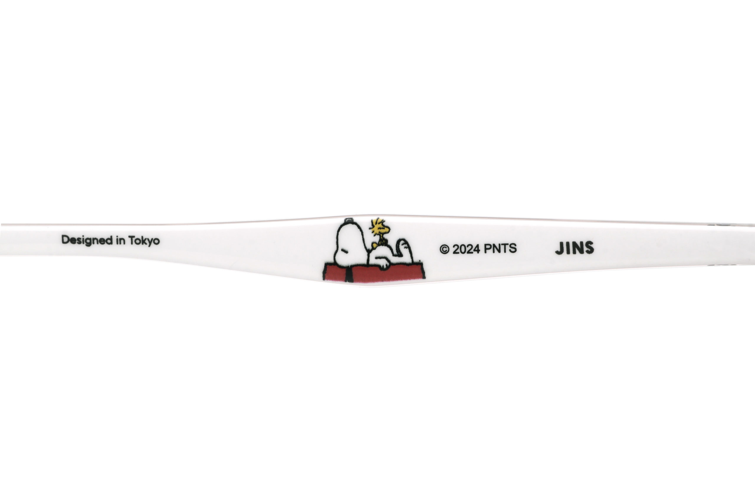 「JINS X PEANUTS史努比系列眼鏡」真的沒有要放過你早已融化的心！天馬行空的萌感趣味鏡框等你來賞玩！