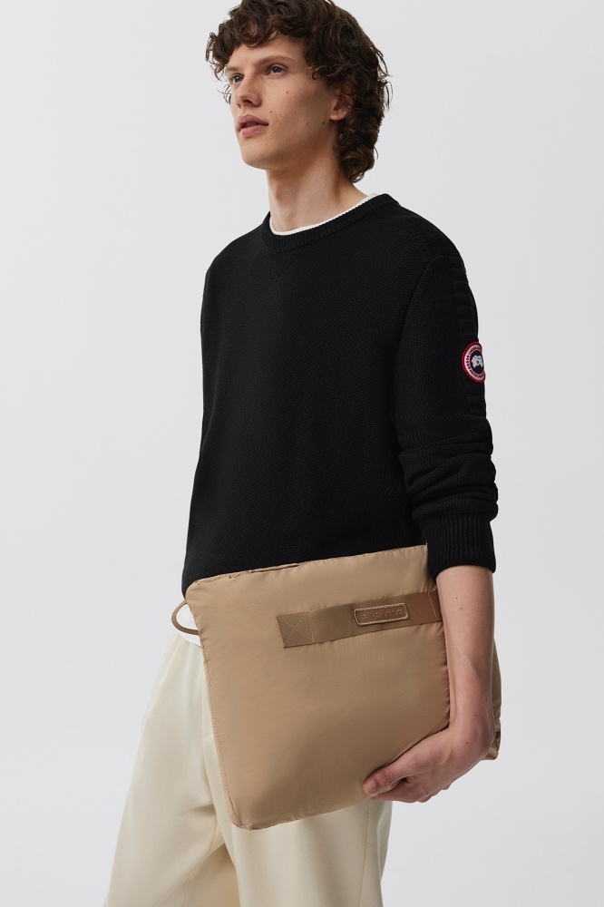 CANADA GOOSE  2024早秋風格預覽，「極簡線條」、「基礎色調」低調細緻的輪廓！