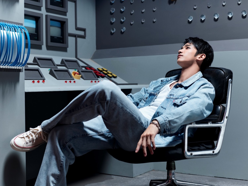 品牌大使男神劉以豪演繹！  Levi’s® 推出鬆弛系丹寧 568 ，繭丹有型的質感穿搭！