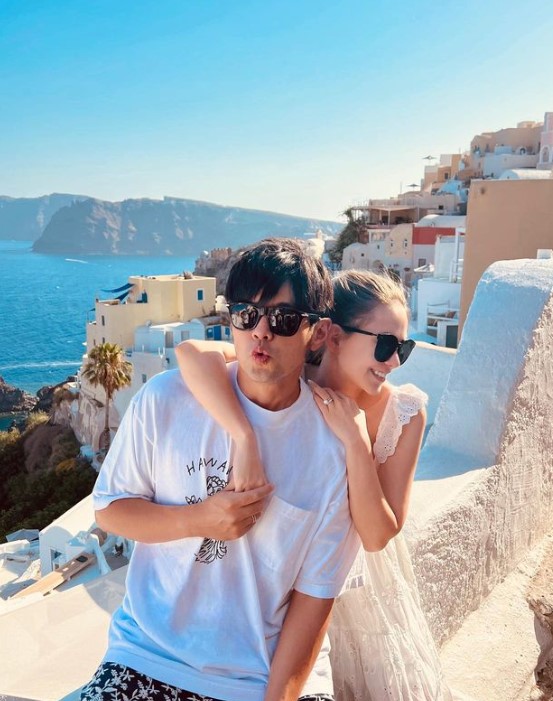 周杰倫演唱會奇事多！不只有粉絲場外分娩　她快生了還衝現場「雇2台救護車待命」