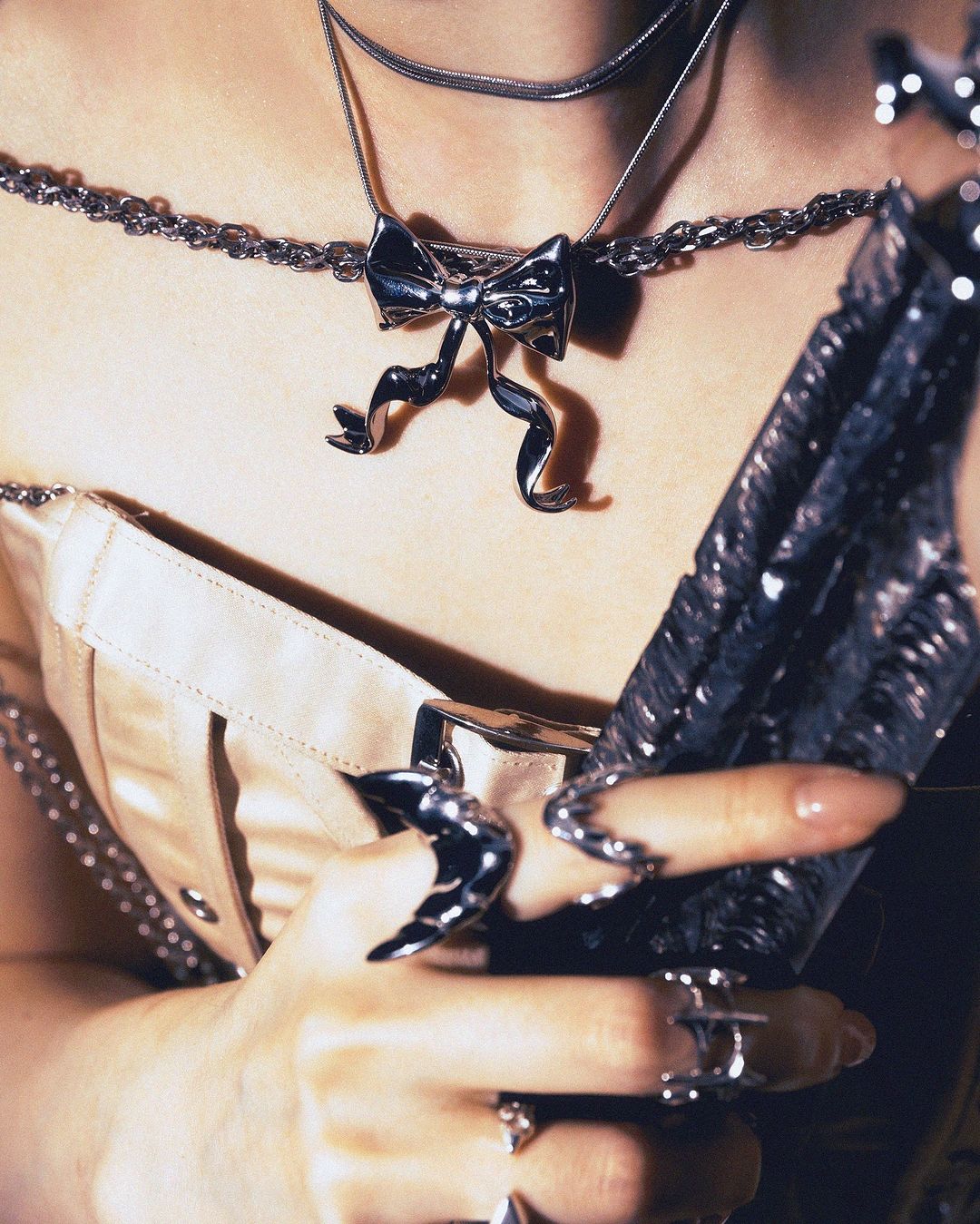 展現二次元美學！Fe3c 釋出四週年“Angel, Wing & Warrior”系列