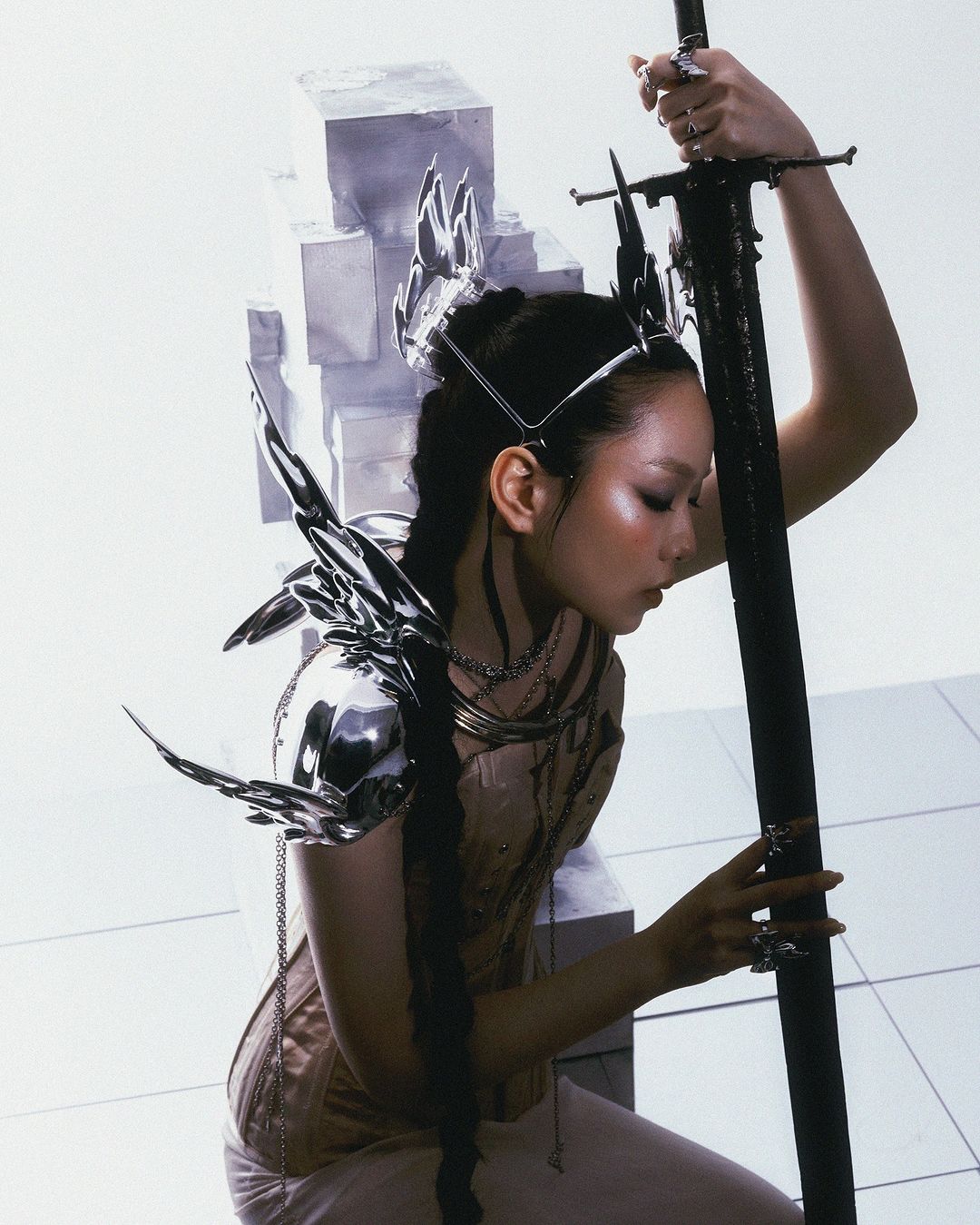 展現二次元美學！Fe3c 釋出四週年“Angel, Wing & Warrior”系列