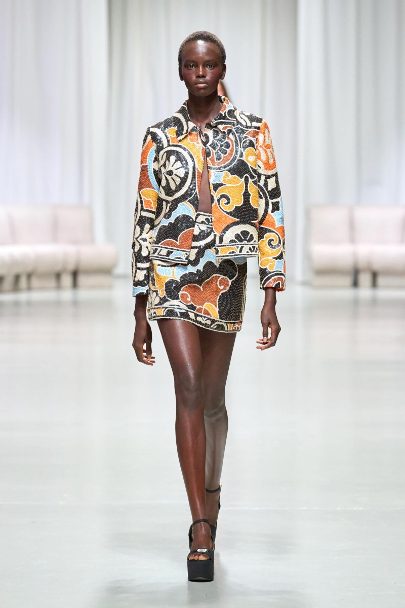 Kiwi 李函、李玉璽親身演繹！LEONARD PARIS 2025 春夏系列登場！