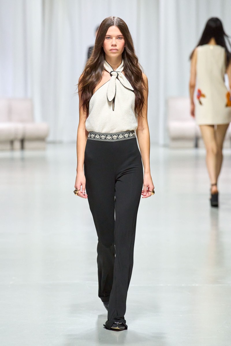 Kiwi 李函、李玉璽親身演繹！LEONARD PARIS 2025 春夏系列登場！