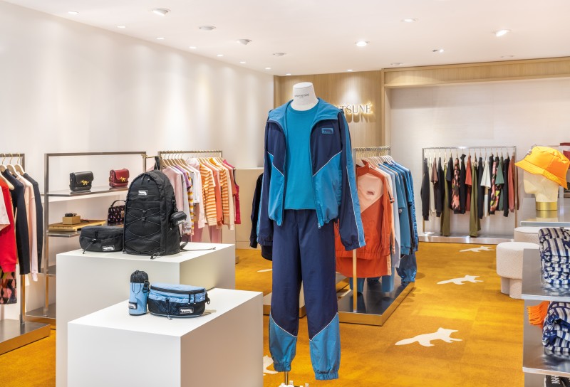 實在太好逛！Maison Kitsuné 全新店面推出限定好禮 居然還有 Kihara 聯名商品！