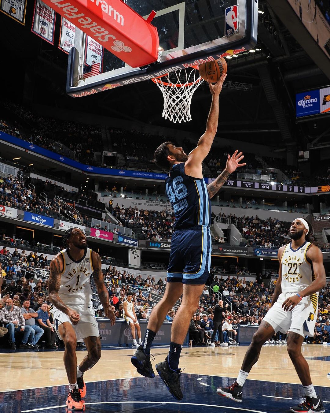 助攻數又是全場最高！河村勇輝高效繳 10+7 助灰熊奪二連勝，攻防都超拼！