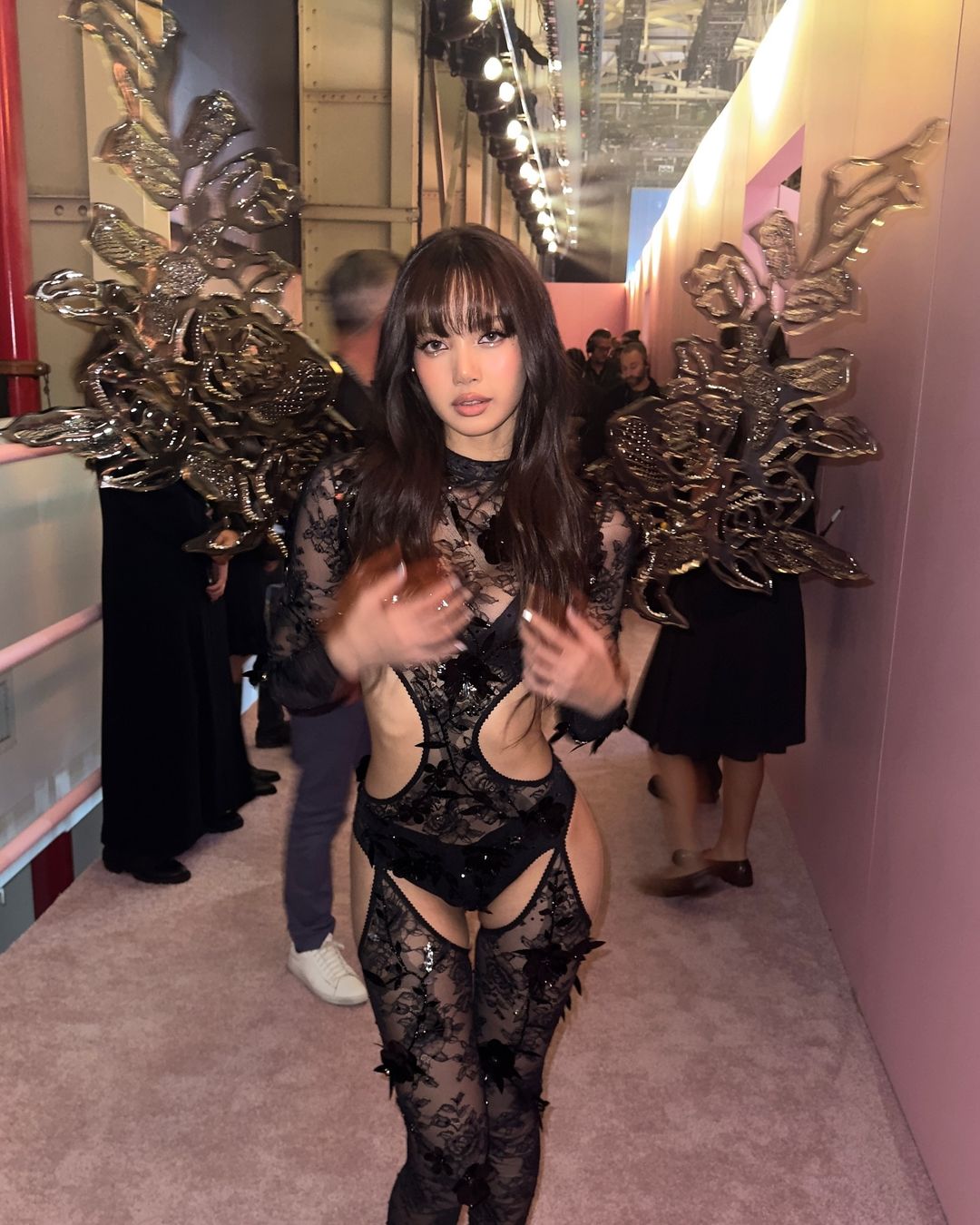 LISA 要來了！見面會售票資訊全曝光！將於 11/17 登高雄巨蛋！