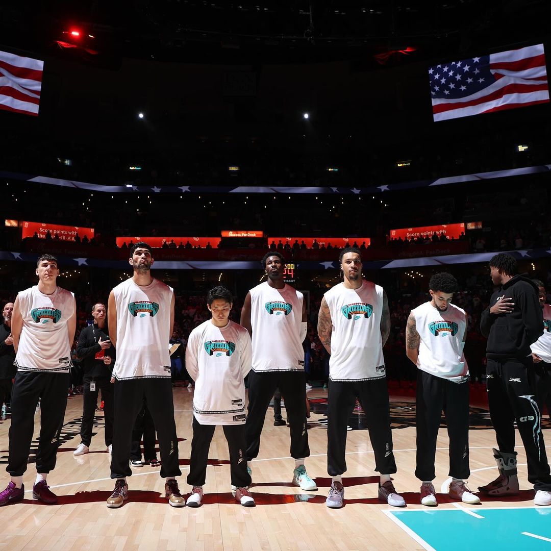 拼戰精神超圈粉！灰熊主場球迷吶喊要河村勇輝上場，網：他的努力讓人感動！