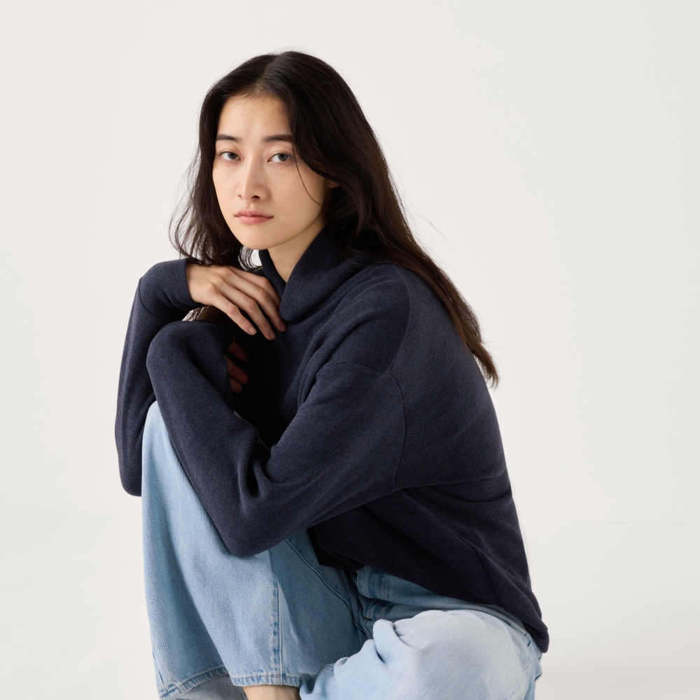 UNIQLO 2024 秋冬新品— 柔軟針織刷毛T恤 舒適新登場！