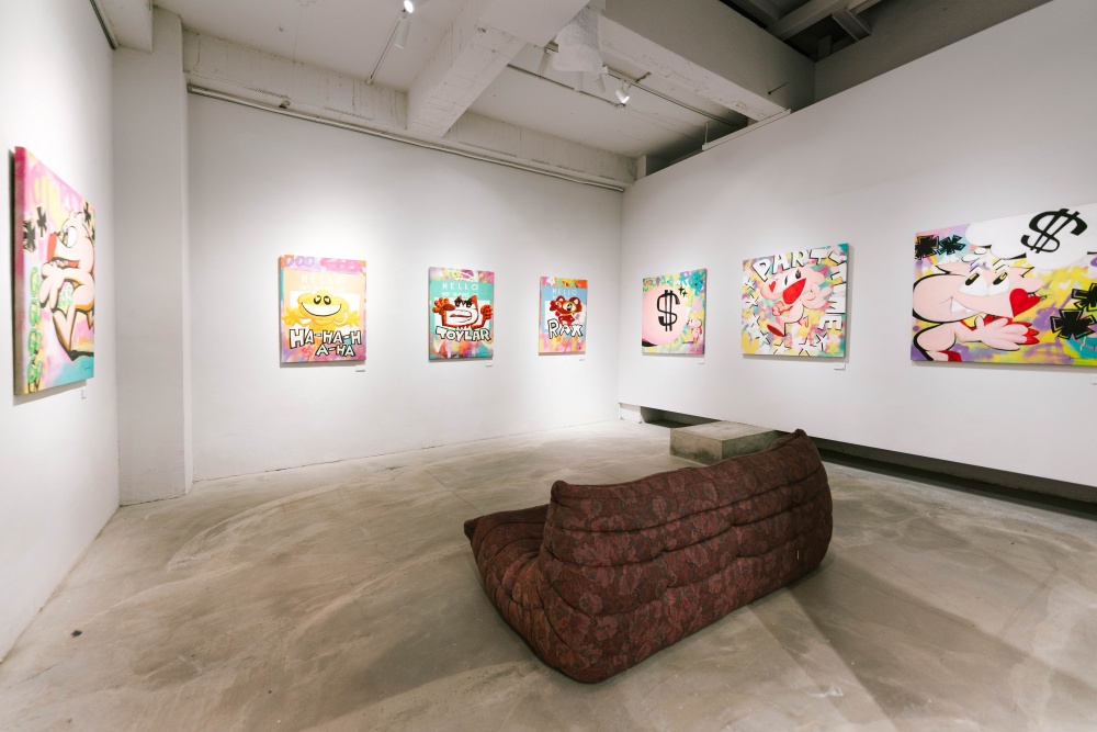 以打工仔隱喻生活中的起伏！香港藝術家林樹文 Treeman Lam 個展《Part-Time (Carnival)》登台
