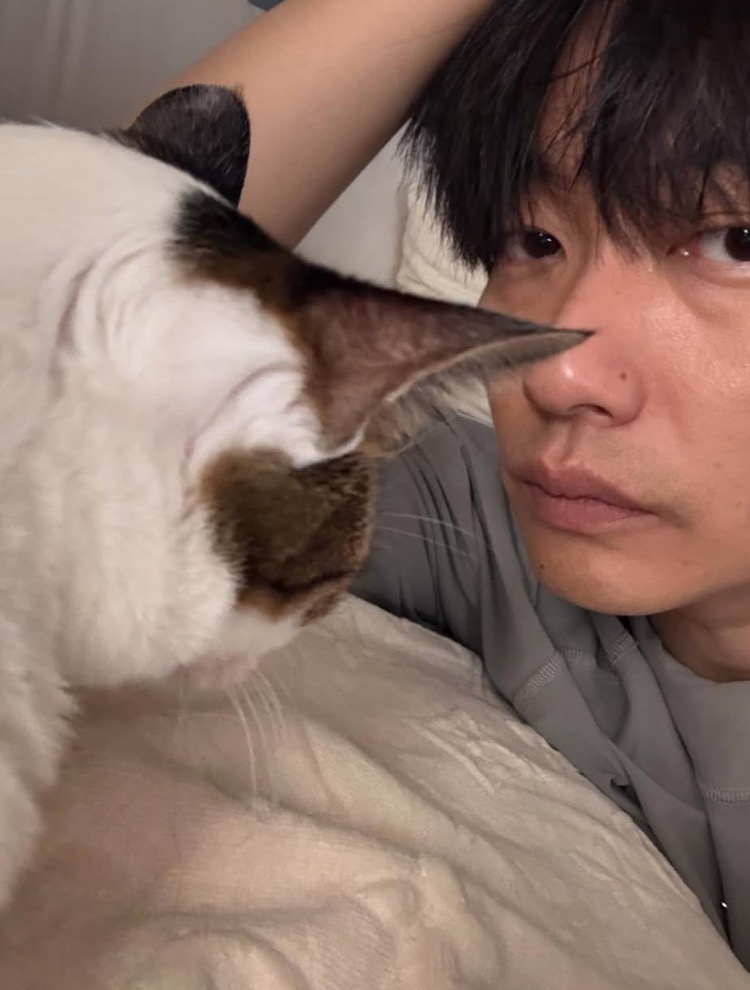 《魷魚遊戲》鄭好娟、李東輝宣布分手！愛情長跑 9 年依然情斷！　